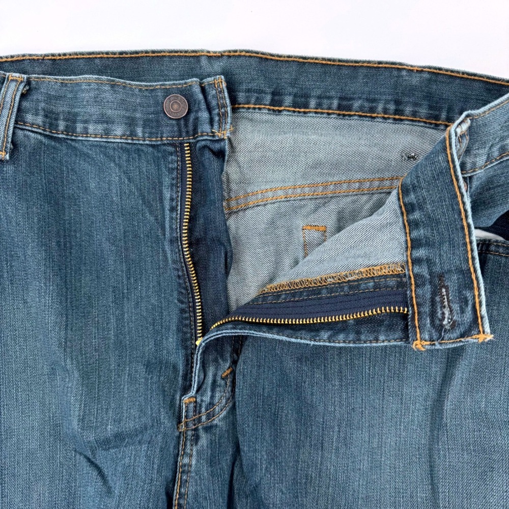 Levis 559 Relaxed Straight Mens 42x32 Jeans Blue Medium Wash Stretch Cotton - Picture 4 of 7